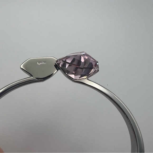 Swarovski Lucent Pink Pear Crystal Bangle – Rhodium Plated NIB (Medium) - Picture 8 of 16